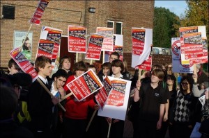 Southampton protest against education cuts: School students walk out (Photo: Spiky Rob)