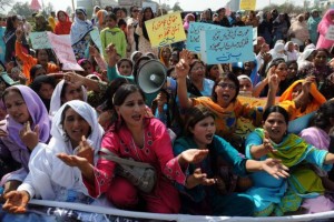 Pakistani women chant slogans at a rally in Islamabad during International Women's Day (Photo: Asif Hassan / AFP)