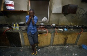 Living conditions of migrant workers in Qatar employed to build stadiums for the 2022 World Cup (Photo: The Daily Record)