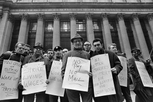 Postal workers strike in 1970 (Photo: New York Times)